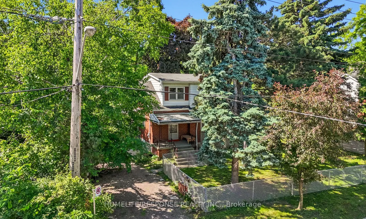 211 Bering Ave, Toronto, ON M8Z 3A4