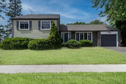 3389 Rockwood Dr, Burlington, ON L7N 3H6