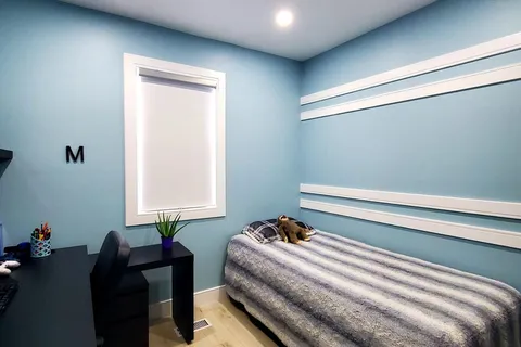 53 Regent Rd, Toronto, ON M3K 1G8