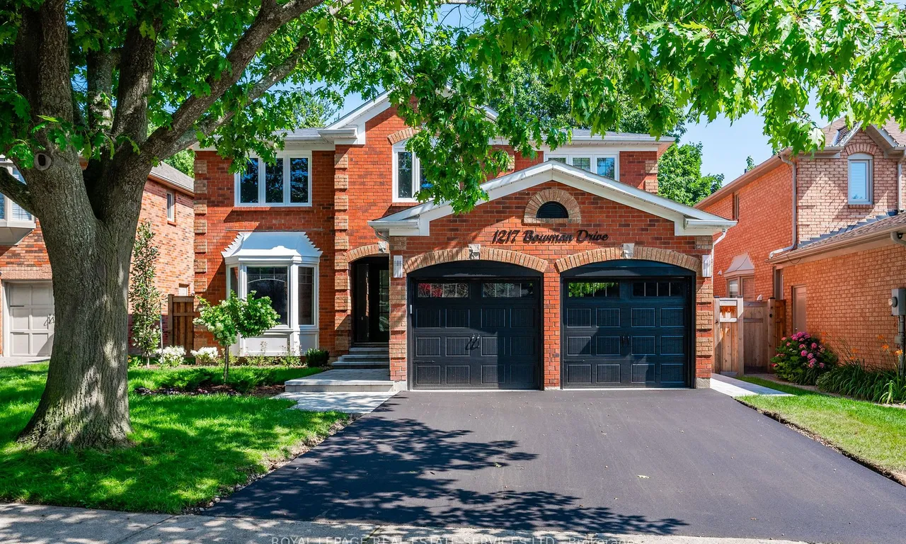 1217 Bowman Dr, Oakville, ON L6M 2T4