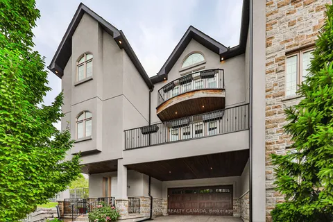 48 Rebecca St, Oakville, ON L6K 1J1
