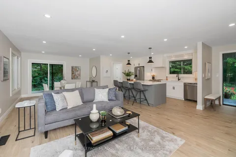 9793 8th Line, Halton Hills, ON L7G 4S5