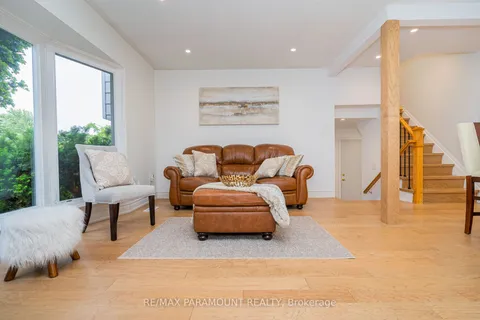 43 Bromley Cres, Brampton, ON L6T 1Z2