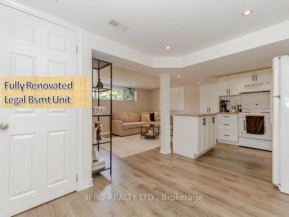 3542 Ashcroft Cres, Mississauga, ON L5C 2E7