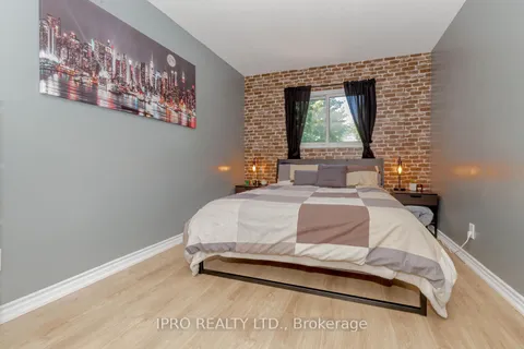 3542 Ashcroft Cres, Mississauga, ON L5C 2E7