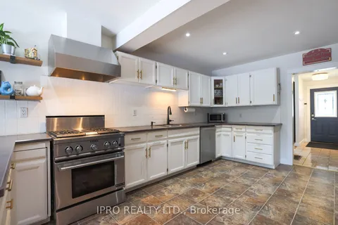 12 Westdale Ave, Orangeville, ON L9W 1B7