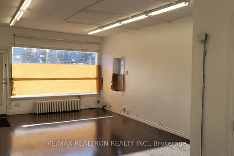 1619 Weston Rd, Toronto, ON M9N 1T8