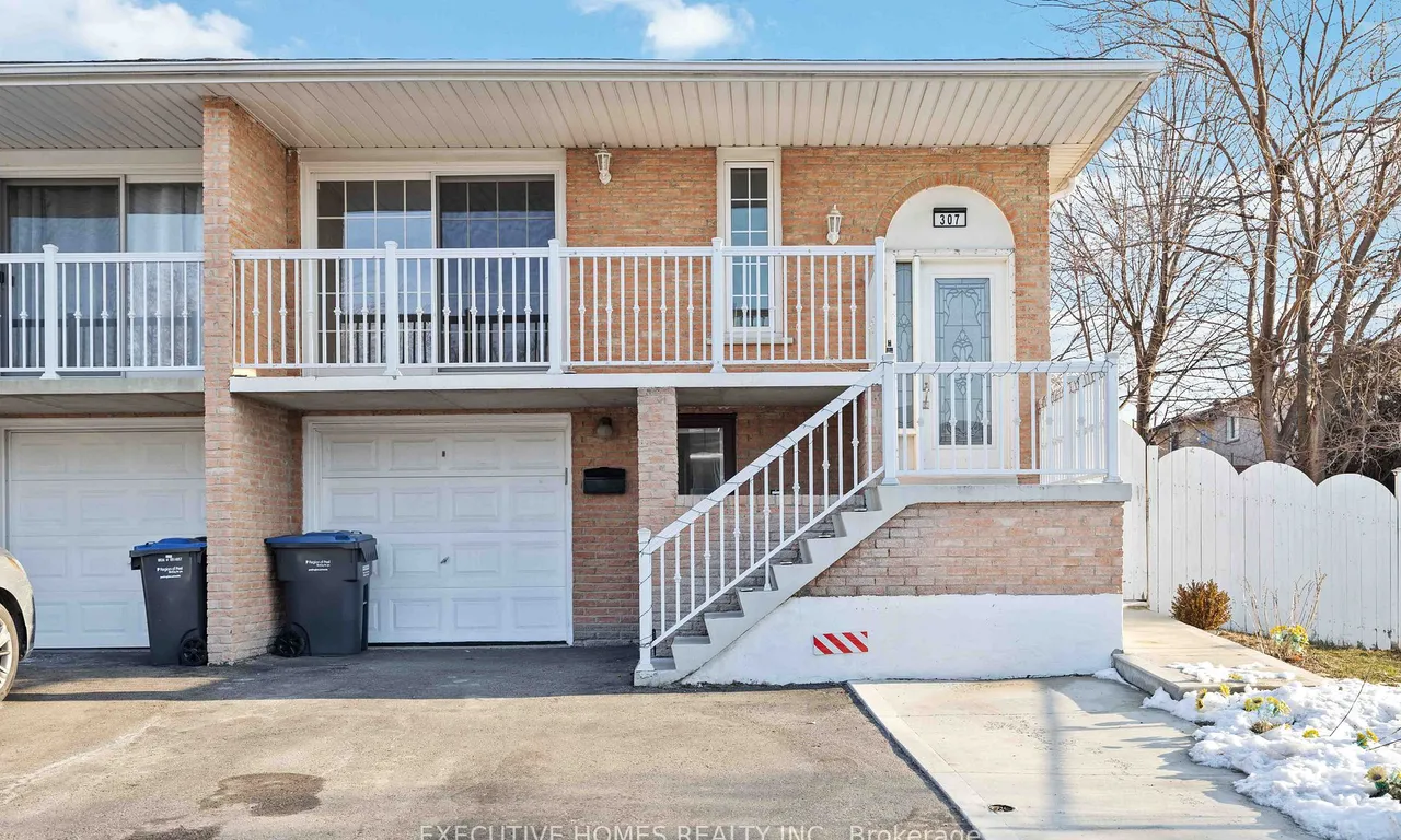 307 Royal Salisbury Way, Brampton, ON L6V 3G4