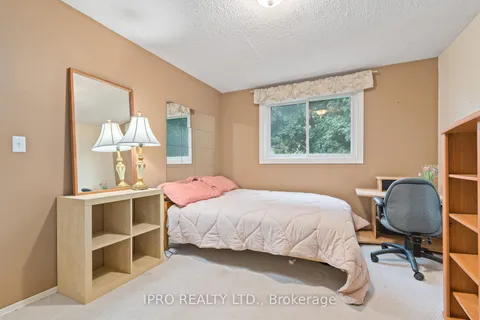 7210 Hwy 7, Halton Hills, ON L7J 2L9