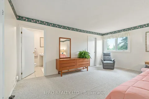 7210 Hwy 7, Halton Hills, ON L7J 2L9