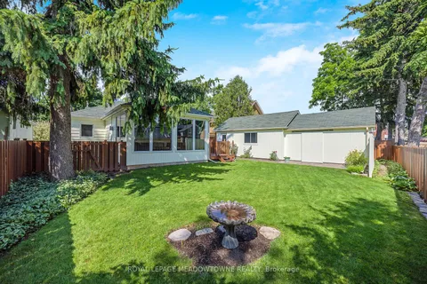 71 Bronte St, Milton, ON L9T 1Z4