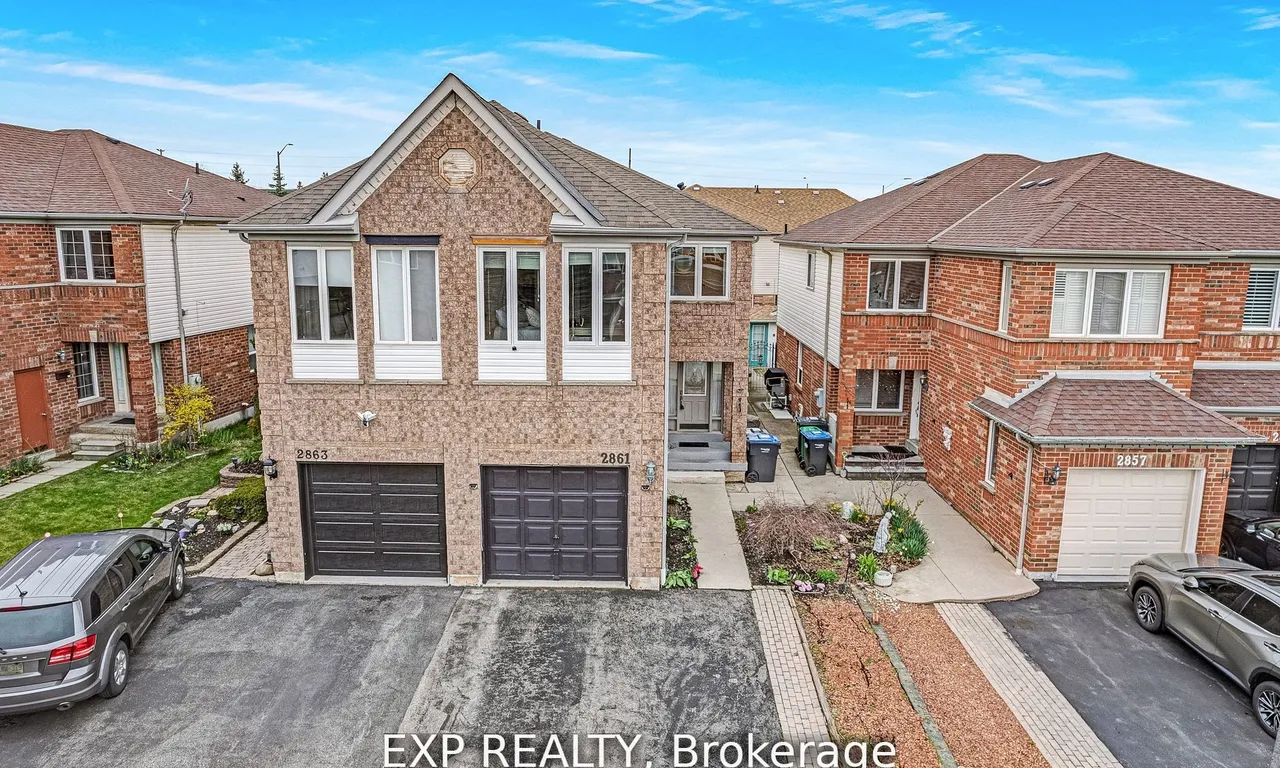 2861 Westbury Crt, Mississauga, ON L5M 6B3