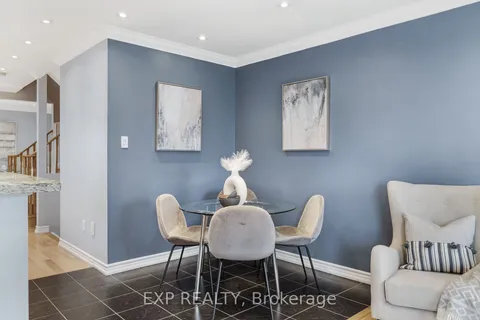 2861 Westbury Crt, Mississauga, ON L5M 6B3