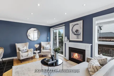 2861 Westbury Crt, Mississauga, ON L5M 6B3