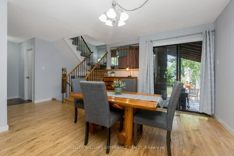 15 Thorson Gate, Brampton, ON L6V 3W8