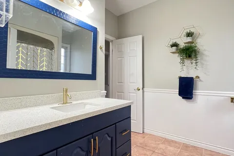 12 Deer Run Cres, Halton Hills, ON L7J 2L7