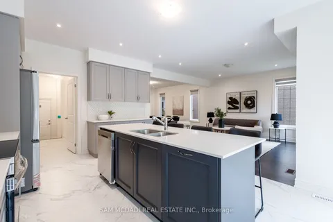 58 Workgreen Park Way, Brampton, ON L6Y 6J7