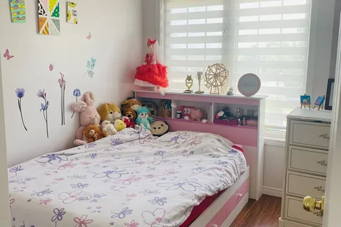 7035 Rexwood Rd, Mississauga, ON L4T 4M7