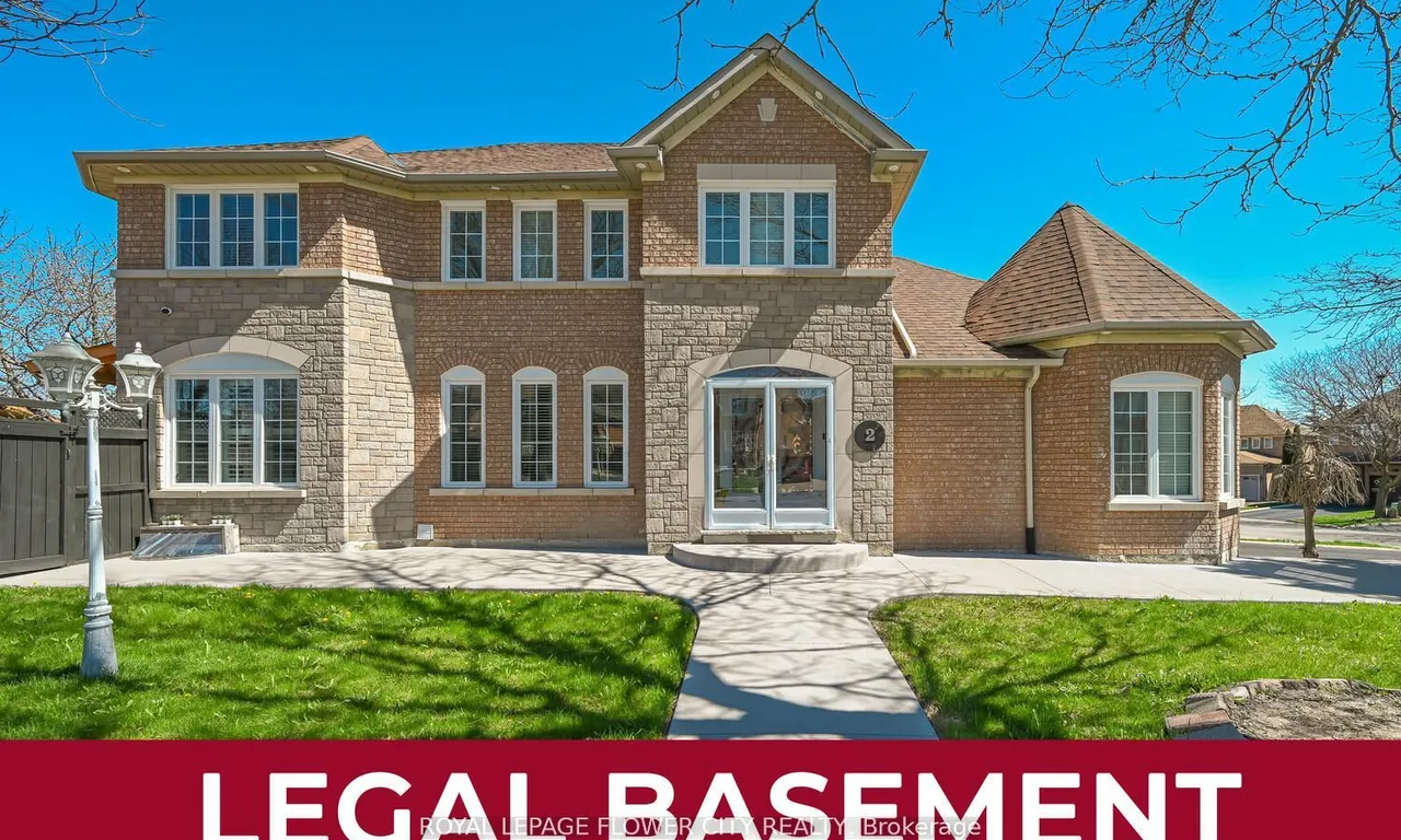 2 Black Hills Crt, Brampton, ON L6R 1J5