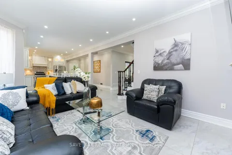 1 Casa Lane, Brampton, ON L6P 1H7