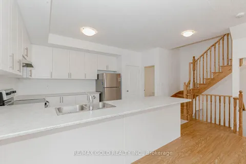 19 Tiveron Ave, Caledon, ON L7C 4L4