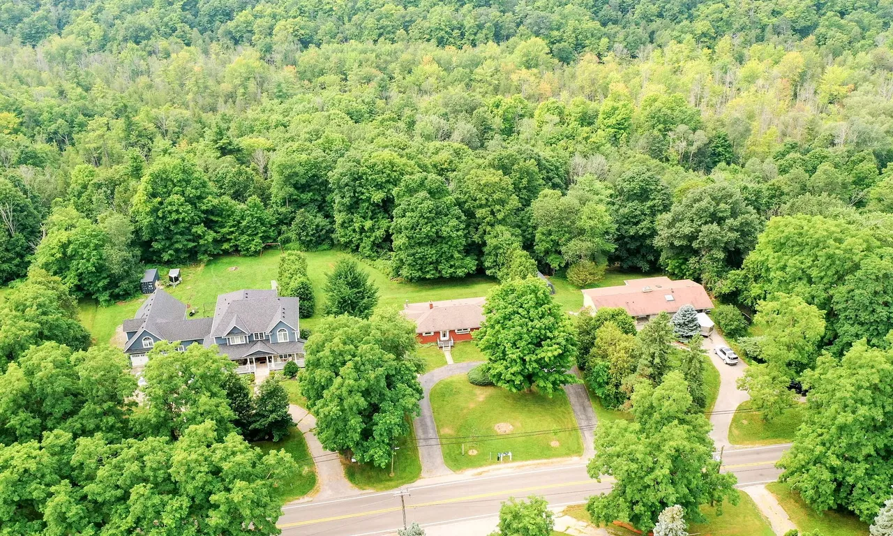 5244 Cedar Springs Rd, Burlington, ON L7P 0B9
