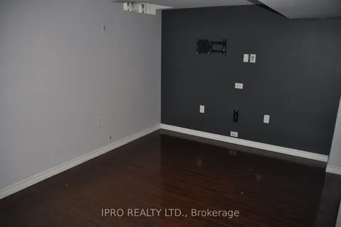 624 Hamilton Cres, Milton, ON L9T 6G9