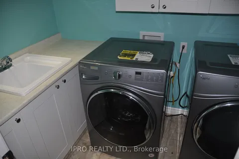 624 Hamilton Cres, Milton, ON L9T 6G9