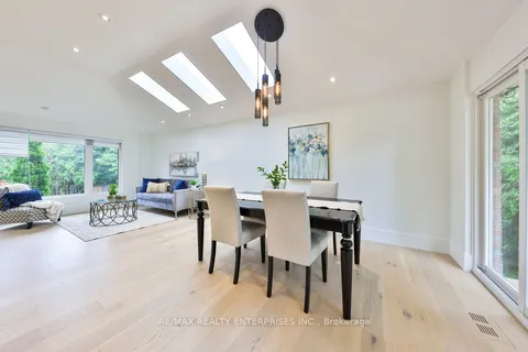 3469 Credit Heights Dr, Mississauga, ON L5C 2M2