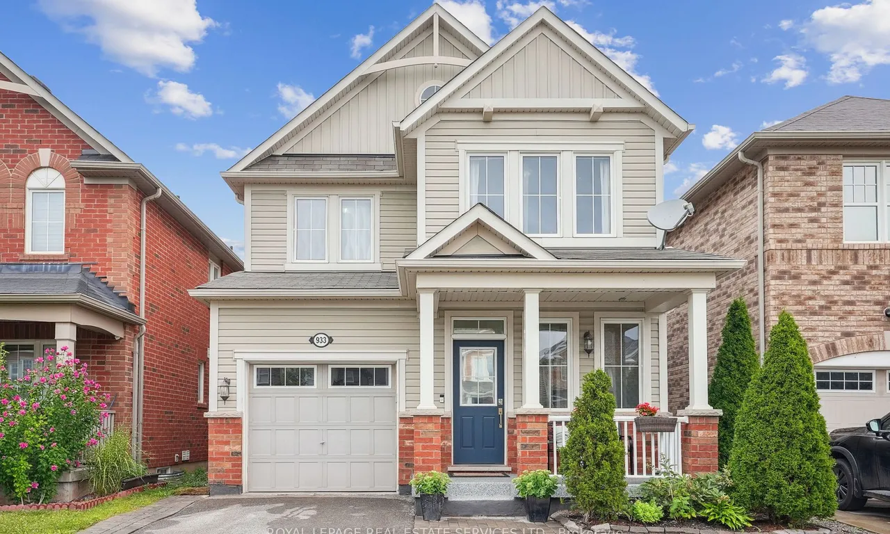 933 Farmstead Dr, Milton, ON L9T 8J5