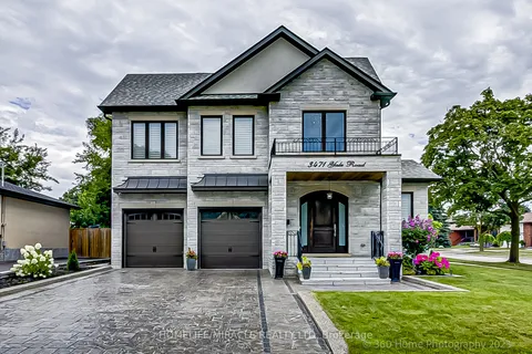 3471 Yale Rd, Mississauga, ON L5A 2V4