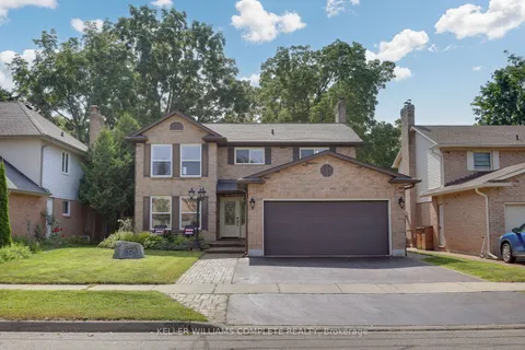 1228 Hammond St, Burlington, ON L7S 2A5