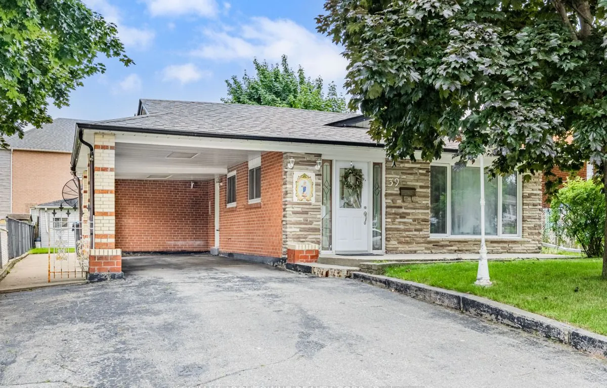 39 Northwood Dr, Brampton, ON L6X 2L4
