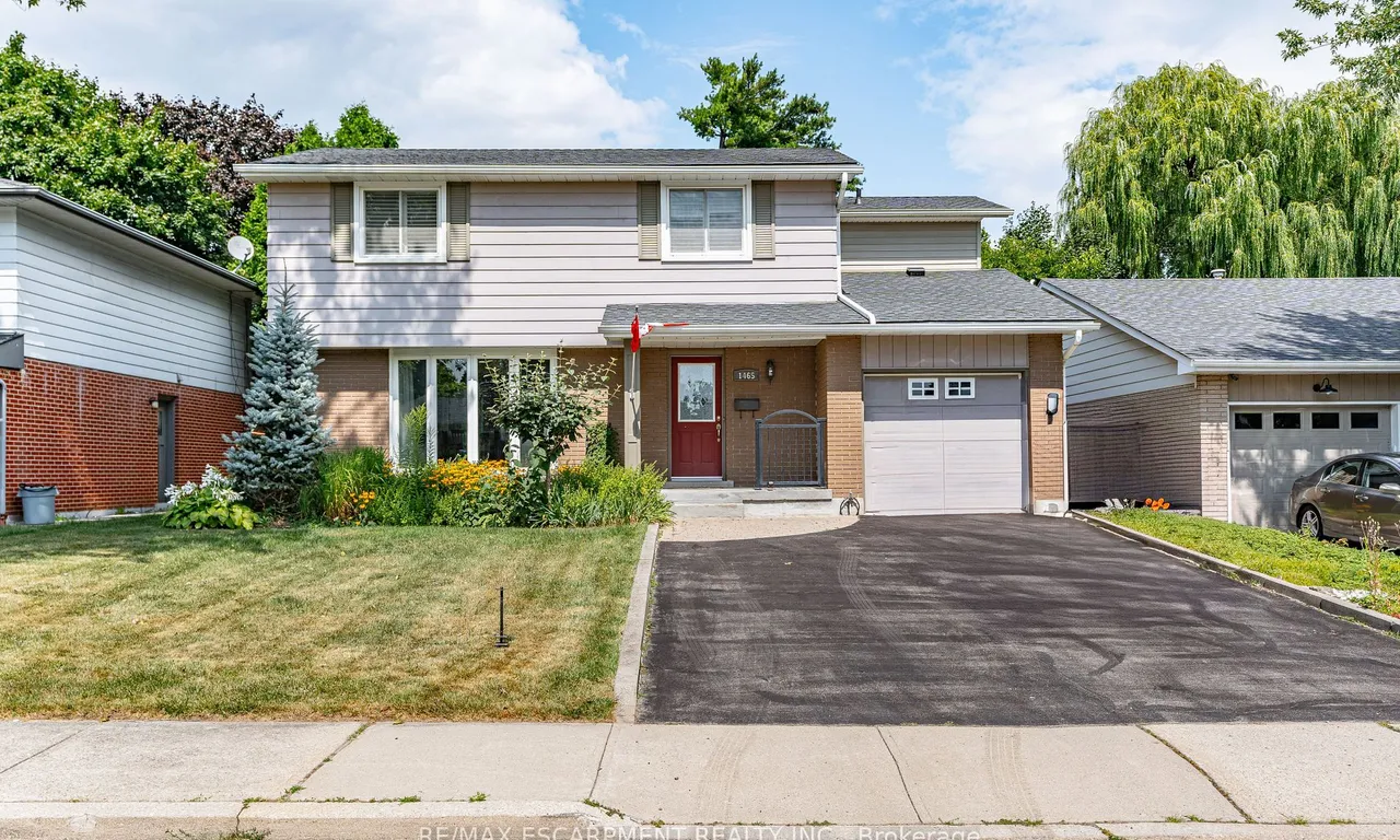 1465 Jefferson Rd, Burlington, ON L7P 2C7