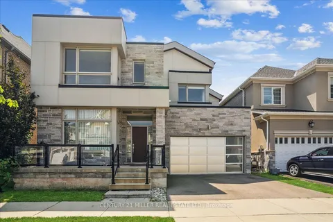 3186 Hines Dr, Oakville, ON L6M 0Z9