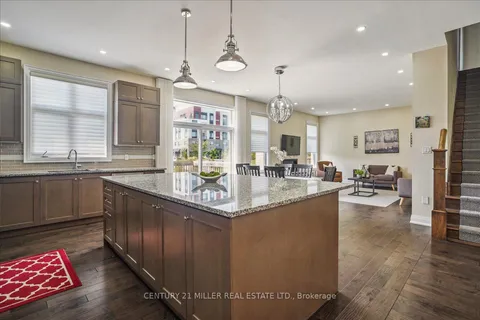 3186 Hines Dr, Oakville, ON L6M 0Z9