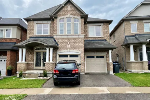 74 Thornbush Blvd, Brampton, ON L7A 4K1