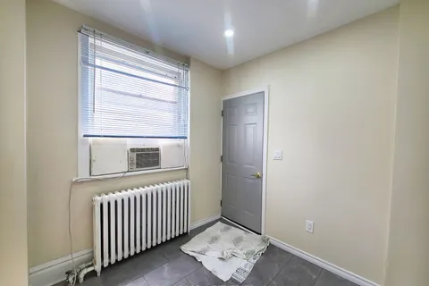 782 Dovercourt Rd, Toronto, ON M6H 2X3