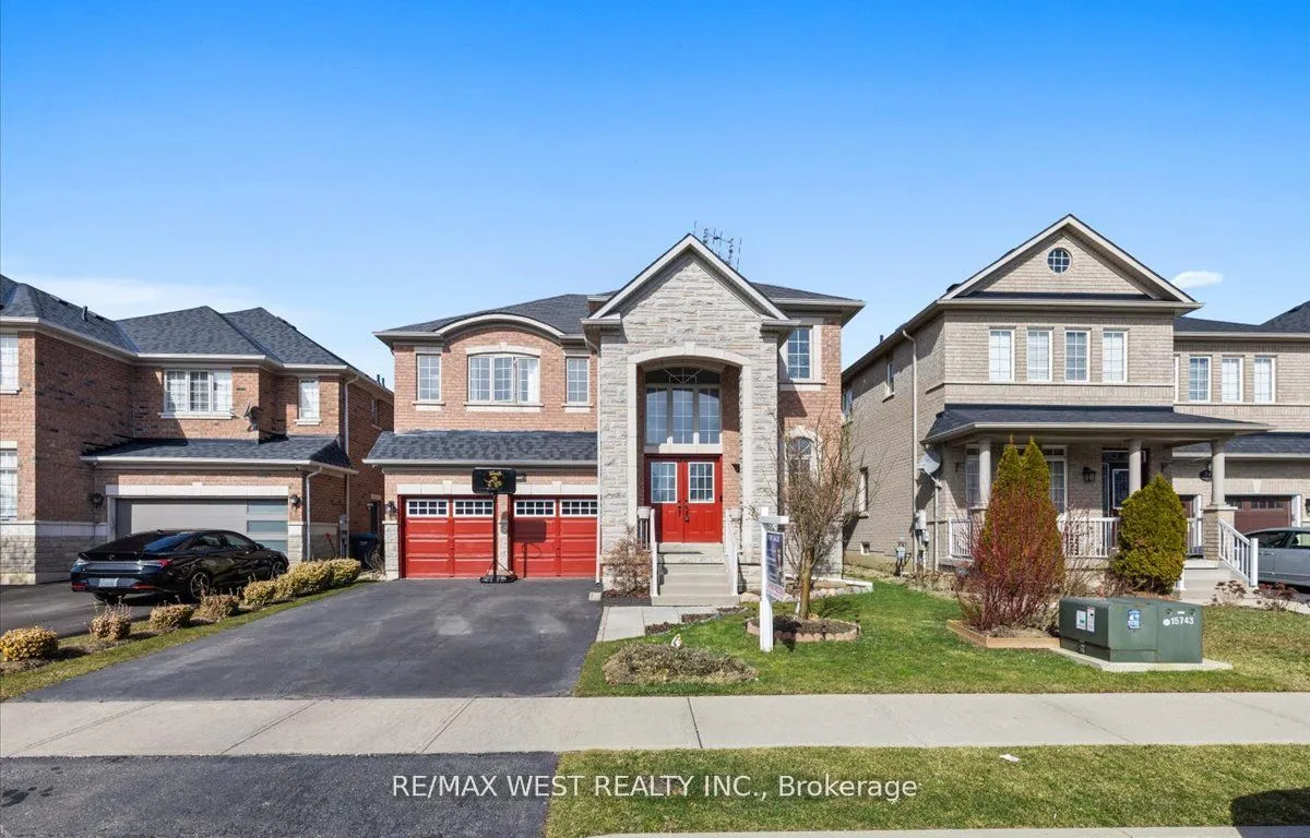 36 Lexington Rd, Brampton, ON L6P 2B6
