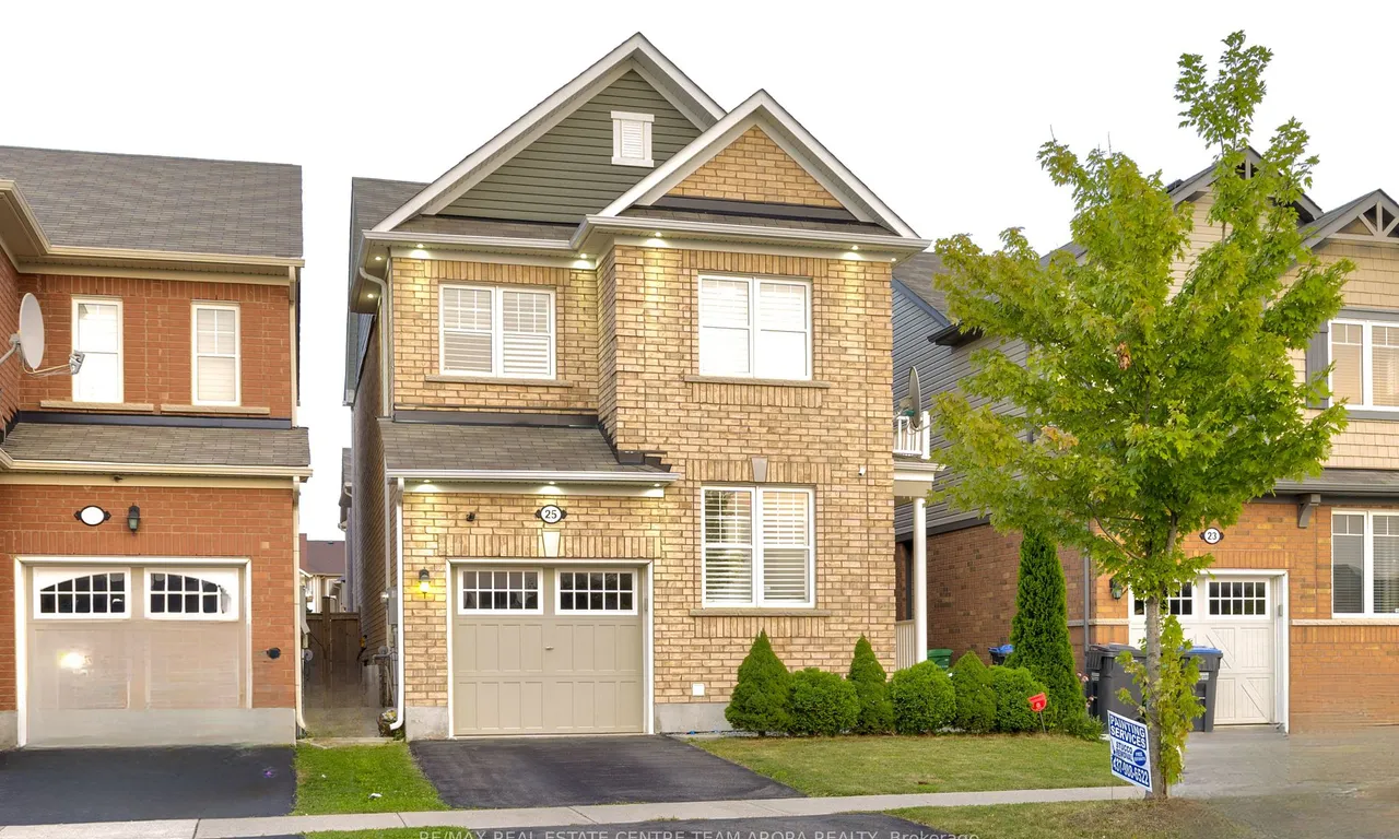 25 Tribune Dr, Brampton, ON L7A 0X5