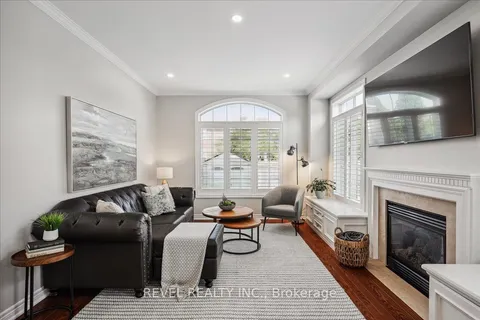 3105 Jenn Ave, Burlington, ON L7M 0K7