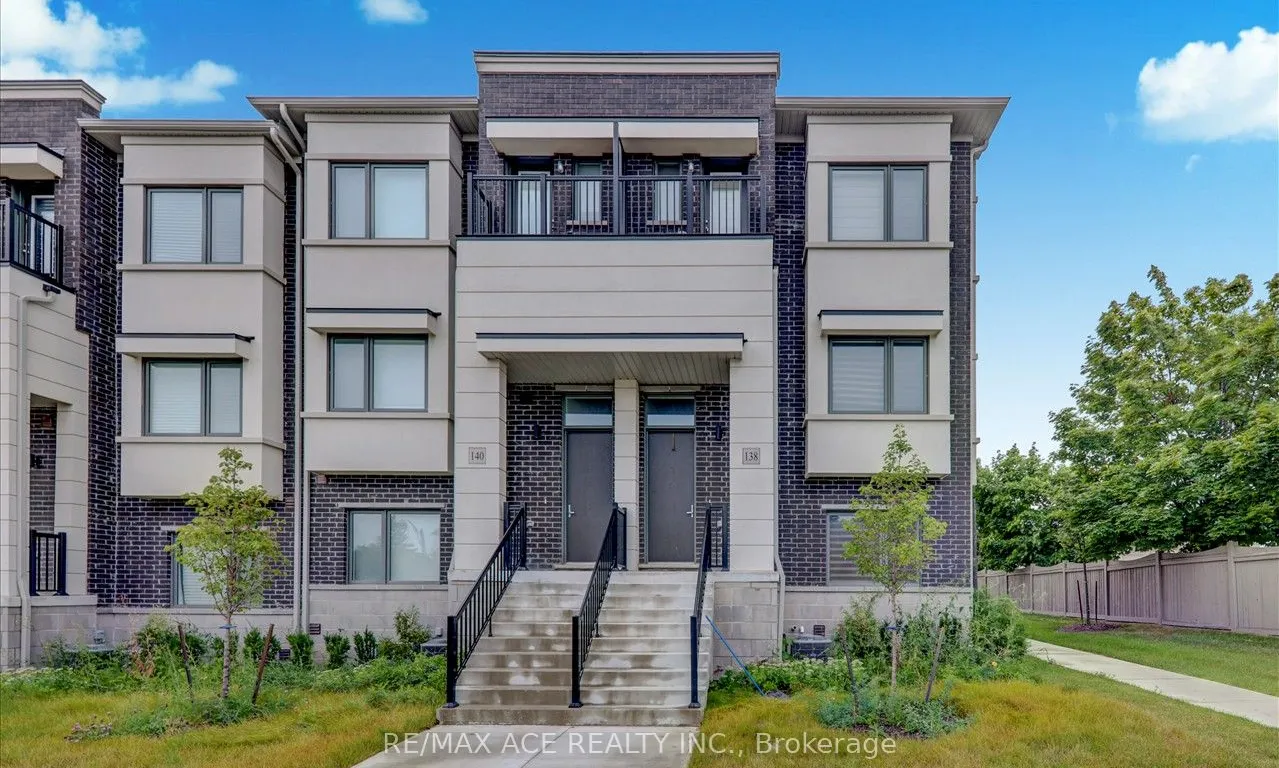138 Landsbridge St, Caledon, ON L7E 2E1