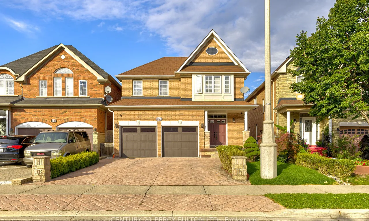 17 Redwillow Rd, Brampton, ON L6P 2A4