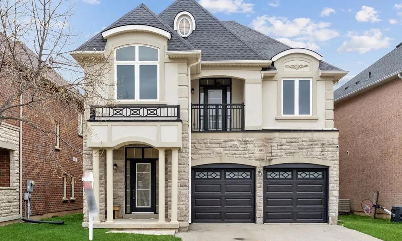 3099 Ferguson Dr, Burlington, ON L7M 0E7