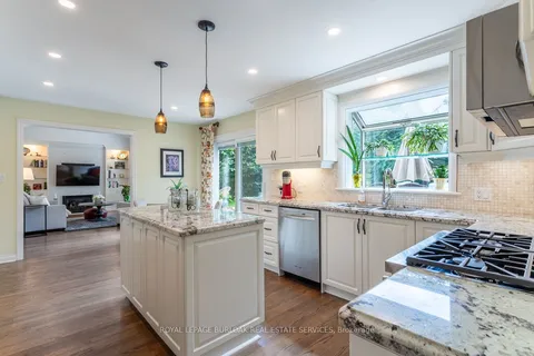 4173 Corrine Crt, Burlington, ON L7L 1H9