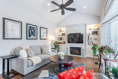 4173 Corrine Crt, Burlington, ON L7L 1H9