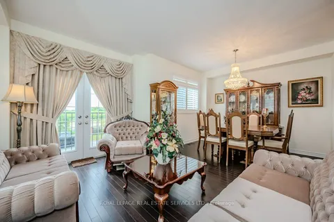 25 Rockman Cres, Brampton, ON L7A 4B4