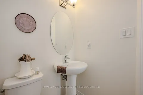 25 Rockman Cres, Brampton, ON L7A 4B4