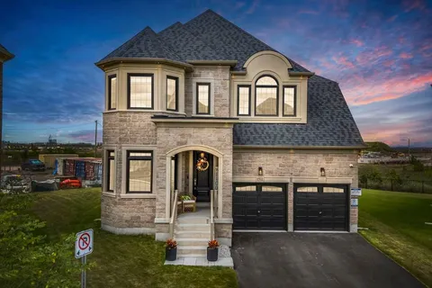 1511 Kitchen Crt, Milton, ON L9E 1Y8