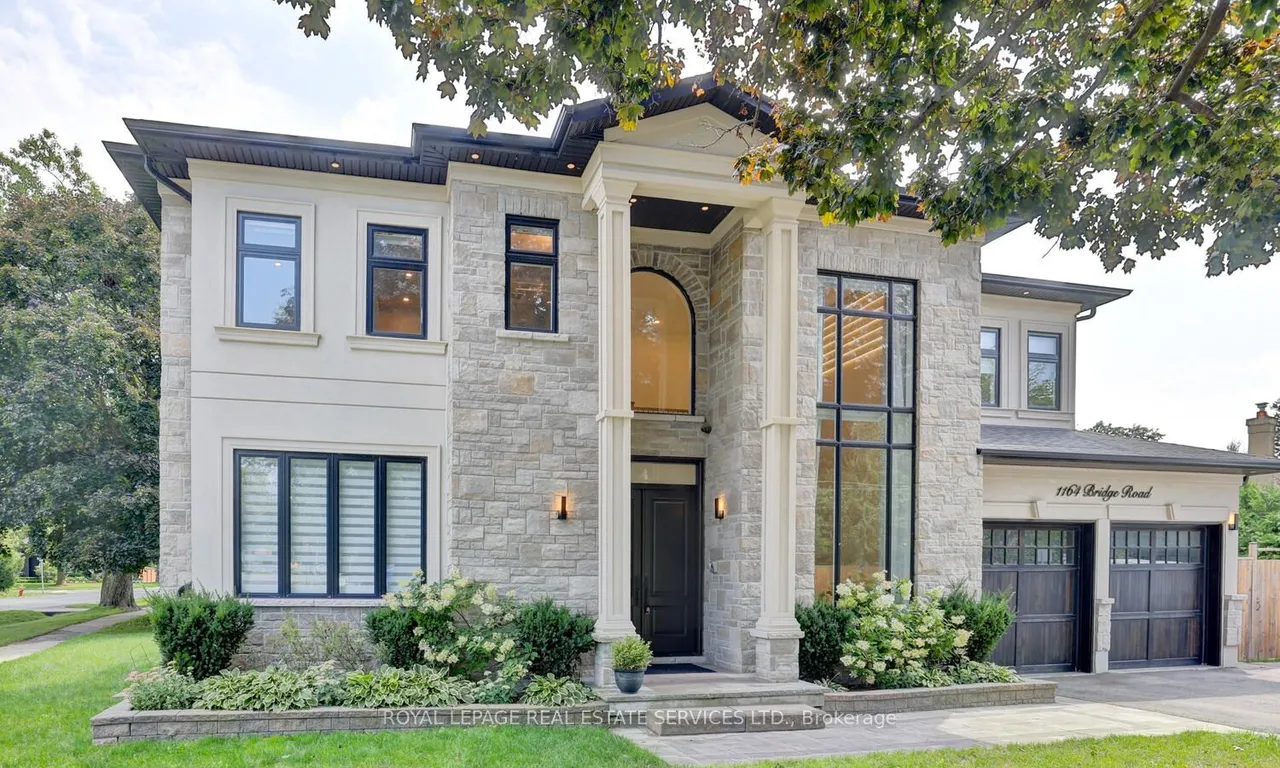 1164 Bridge Rd, Oakville, ON L6L 2C1
